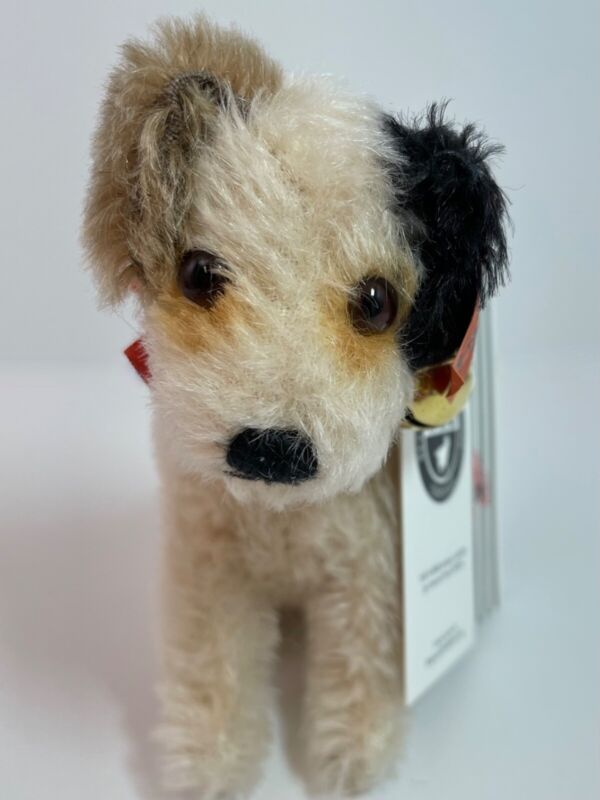 Looking for Steiff Wire Haired Terrier Ajax? We can help. EAN 403460