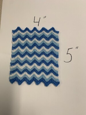 MINIATURE CROCHETED RIPPLE PATTERN AFGHAN