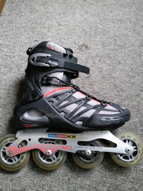 Salomon Rollerblades , Inline skate . Good condition | Skateboards