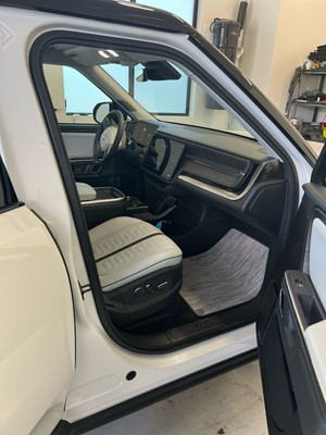image 28 of interior