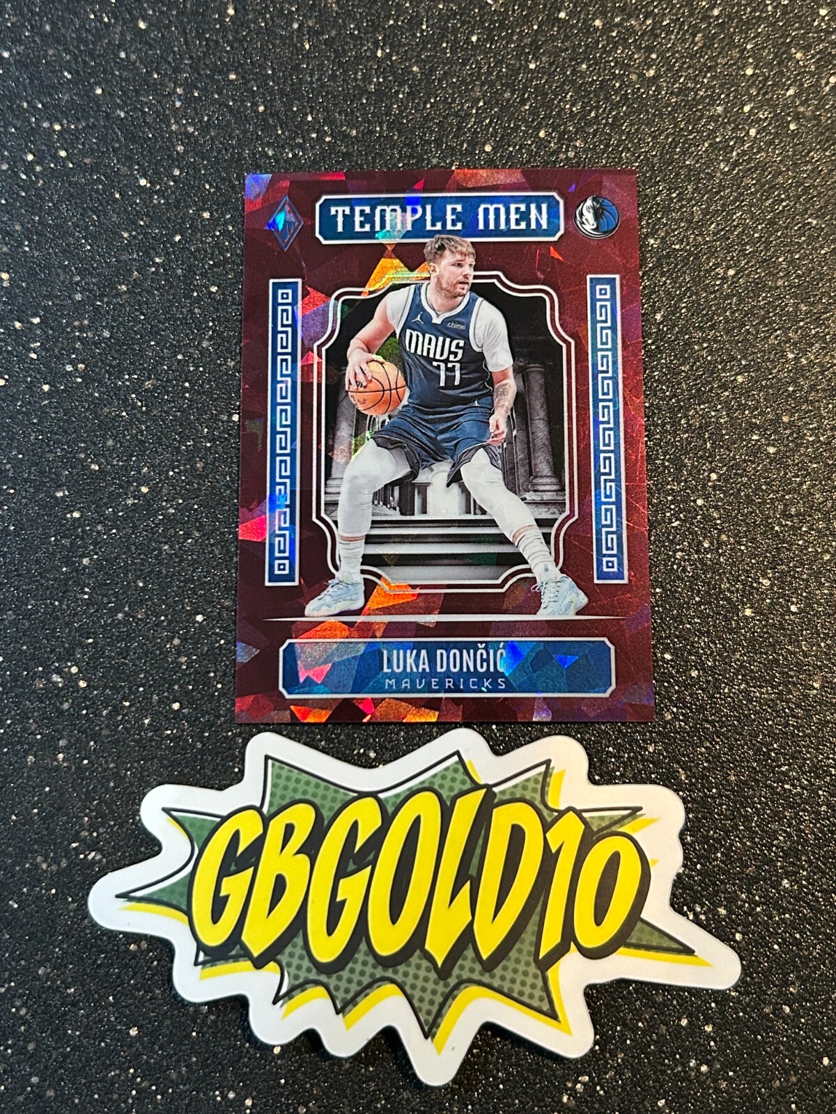 23-24 PANINI PRIZM Luka Doncic 299シリ Red 2020-21 Luka Doncic #32 Panini Prizm Red Cracked Ice HGA 9.5