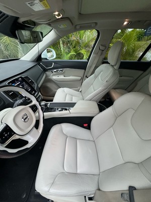 image 8 of interior