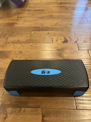 The Step Fitness Blue Workout Stepper Adjustable Height Risers 26'' x 11'' 