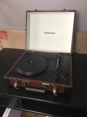 Crosley Portable USB Turntable WITH SOFTWARE CR6019AB Brown amp Black