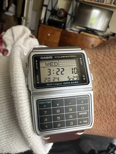 最終値下げ(美品)CASIO DATA BANK dbc-611 Casio DBC-611-1 Databank Calculator Watch Stainless Steel