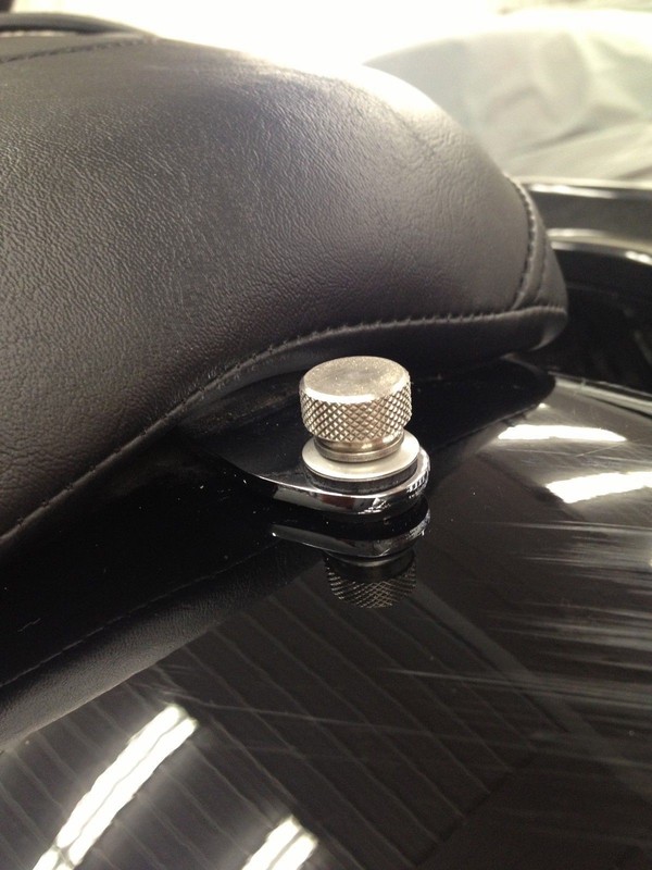 1/420 Thread Chrome Seat Bolt Fit For Harley Softail Deluxe FLSTN Fat Bob FXDF eBay