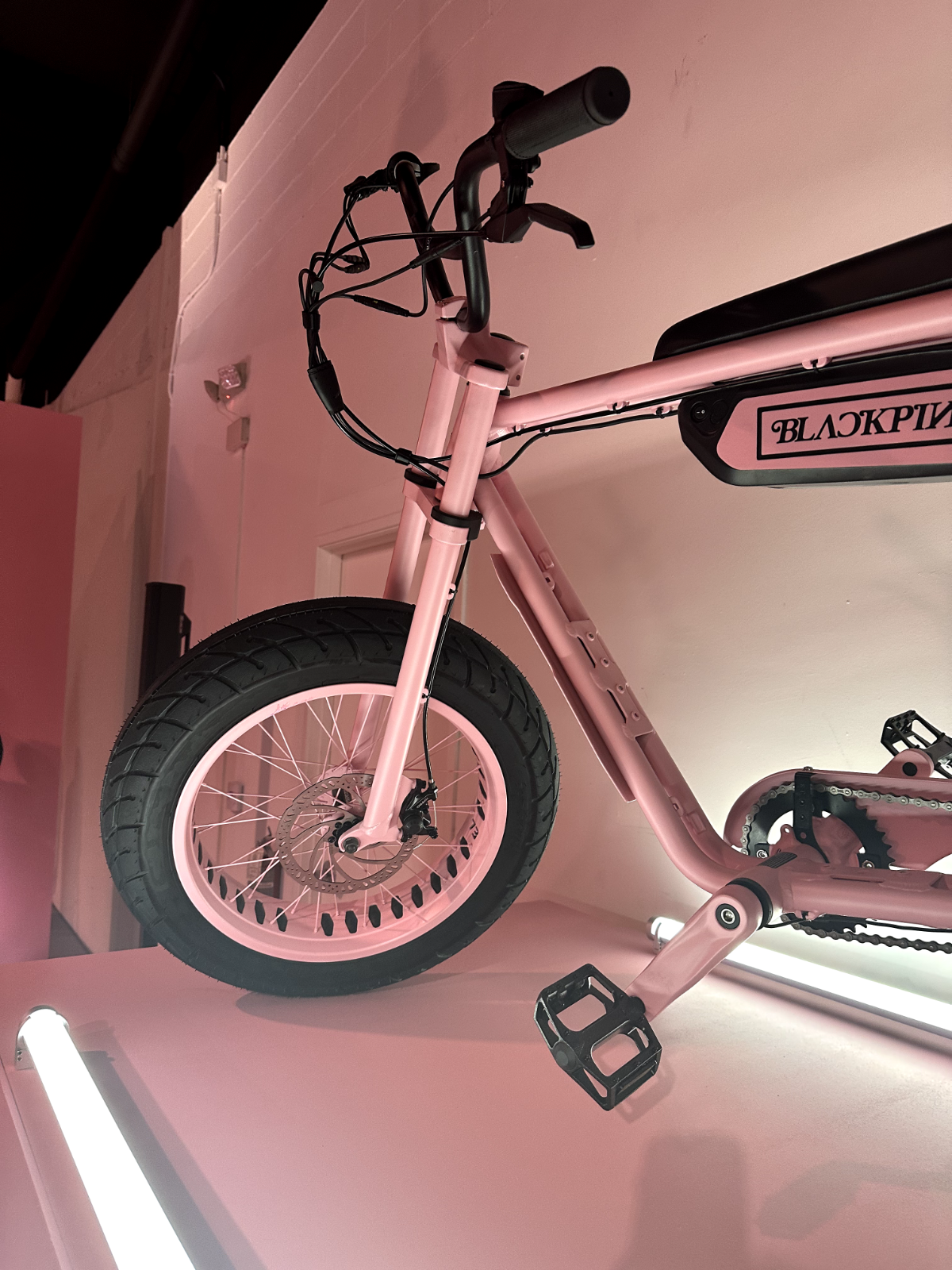 Blackpink x Verdy Super73 ZX Electric Bicycle