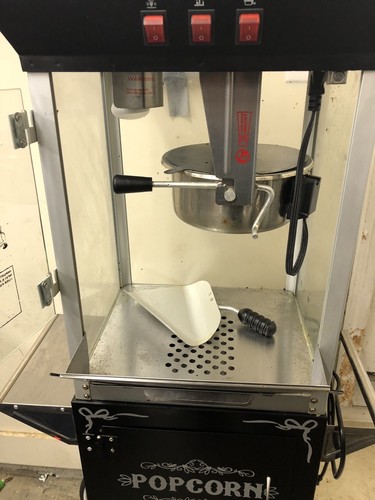 6127 Great Northern Popcorn Black GNP-800 All-Star Popcorn Popper Machine 8 oz