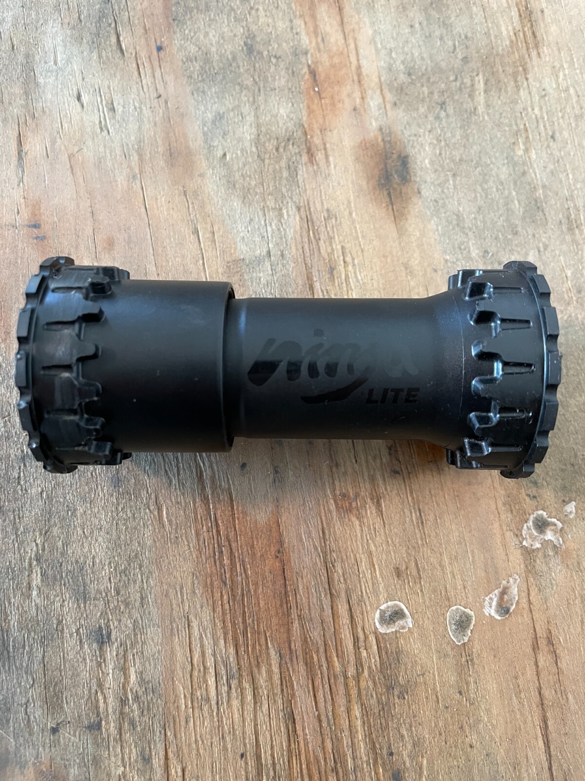 Token Ninja Lite Bottom Bracket BB86/BB89.5/BB92 for Shimano