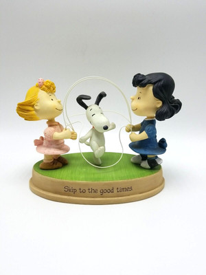 ''SKIP TO THE GOOD TIMES'' HALLMARK  PEANUTS GALLERY SNOOPY & FRIENDS  FIGURINE
