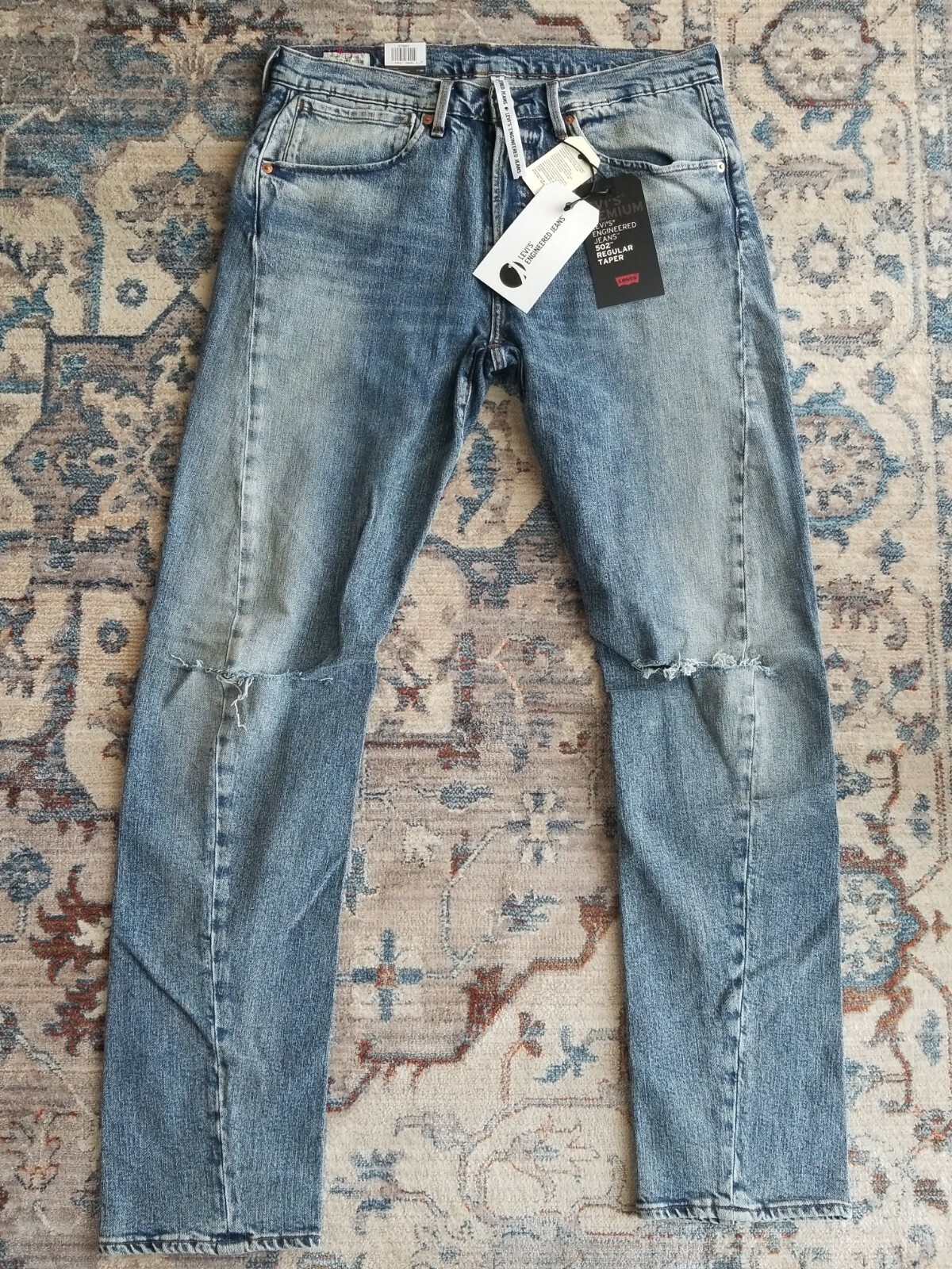 levis 128