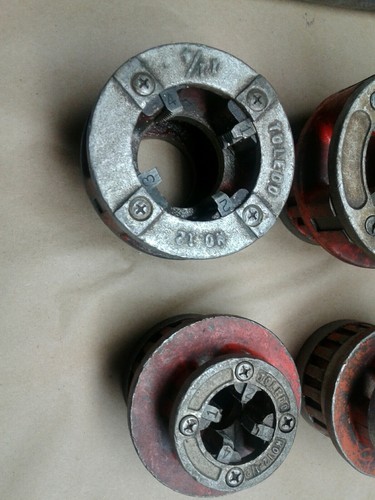 Toledo Pipe Threader Ratchet  & die No12 , 2