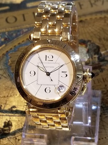Cartier Vintage Pasha Watch, 18K solid gold, Day Date, Pre-Owned. 35mm Case