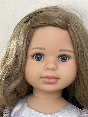 Paola Reina Articulated Doll Alma 60 Cm With Additional Outfit All Vinyl