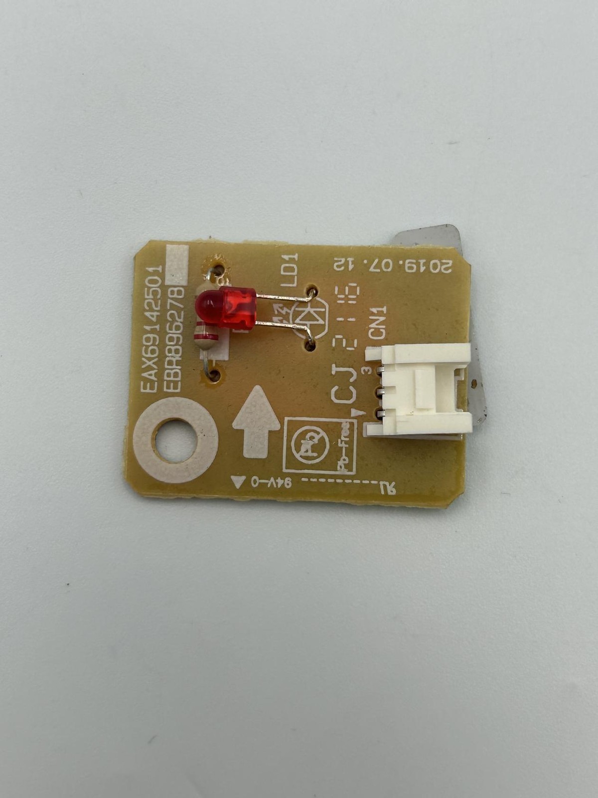 GE Microwave Control Board Part # (WB27X35569).  MT9