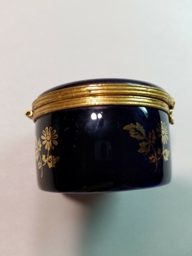 Limoges Castel France Porcelain Trinket Box Cobalt Blue 22K Gold 