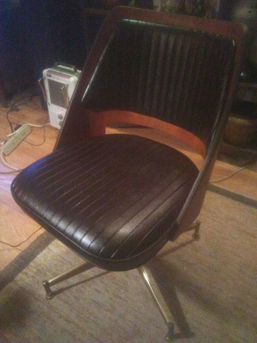 Vintage mid century 1960 B Brody kitchen/dining table