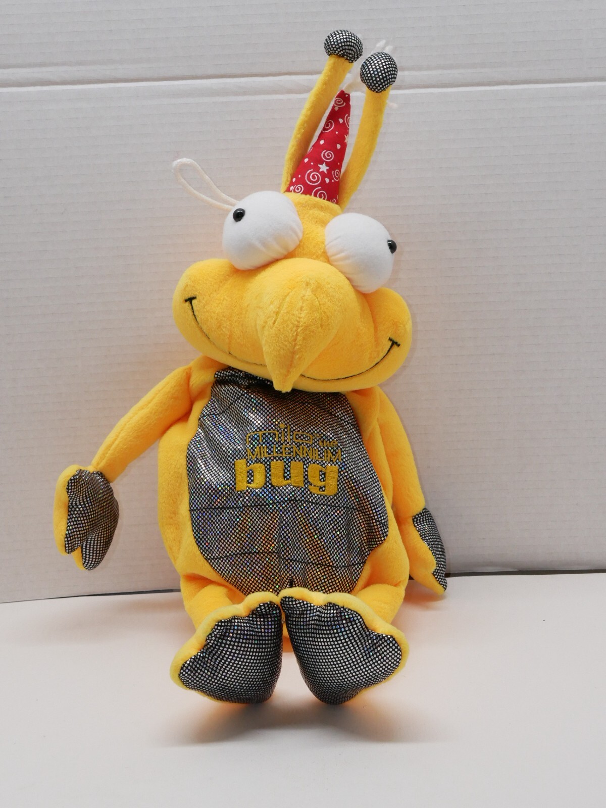 【THE MOZZ】Milo Fluffy Dumble Cylindrical Bag VTG Milo The Millennium Bug 20