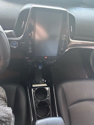 image 2 of interior