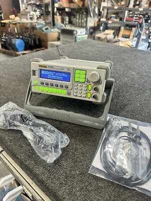 Waveform Generator 20MHz Function Arbitrary 2ch with Probes RIGOL DG1022