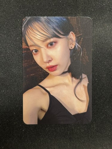 LE SSERAFIM SAKURA FEARNOT ZONE HELLO82 PHOTOCARD US SELLER