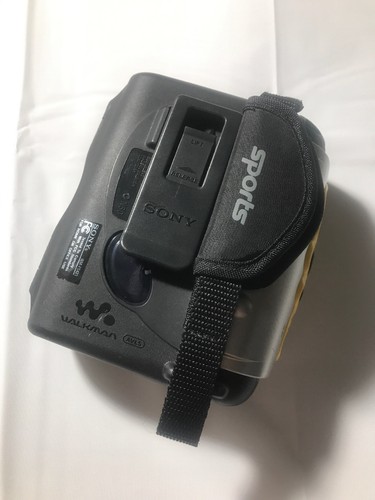 Sony WM-FS421 Sports Walkman Cassette Player