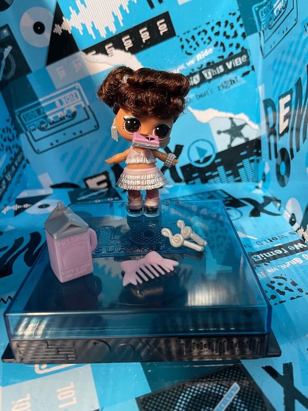 LOL Surprise Remix Hair Flips Nashville Fancy Doll And 15 Surpises Boombox