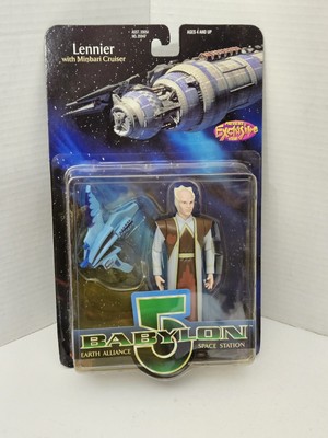 Vintage 1997 Babylon 5 LENNIER Exclusive Premiere Figure w Minbari Cruiser NEW
