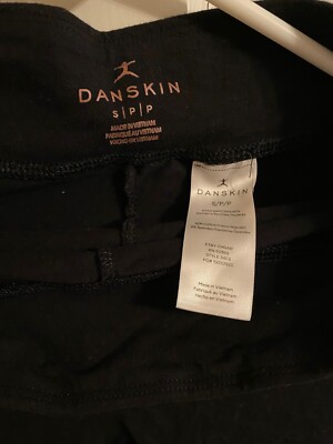New Danskin Women Black Active Pants S/P Tappered Jogger with tags