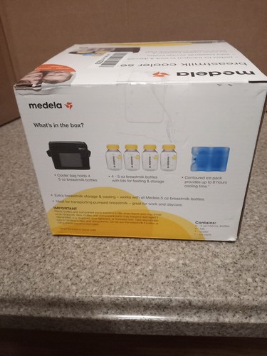 Medela Breast Milk Cooler And Transport Set 4 Bottles With Lids Ice Pack 67068