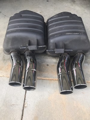 BMW OEM E60 E61 E63 E64 M6 M5 Exhaust Mufflers Pair 535i 525i 550i 528i 650i 645