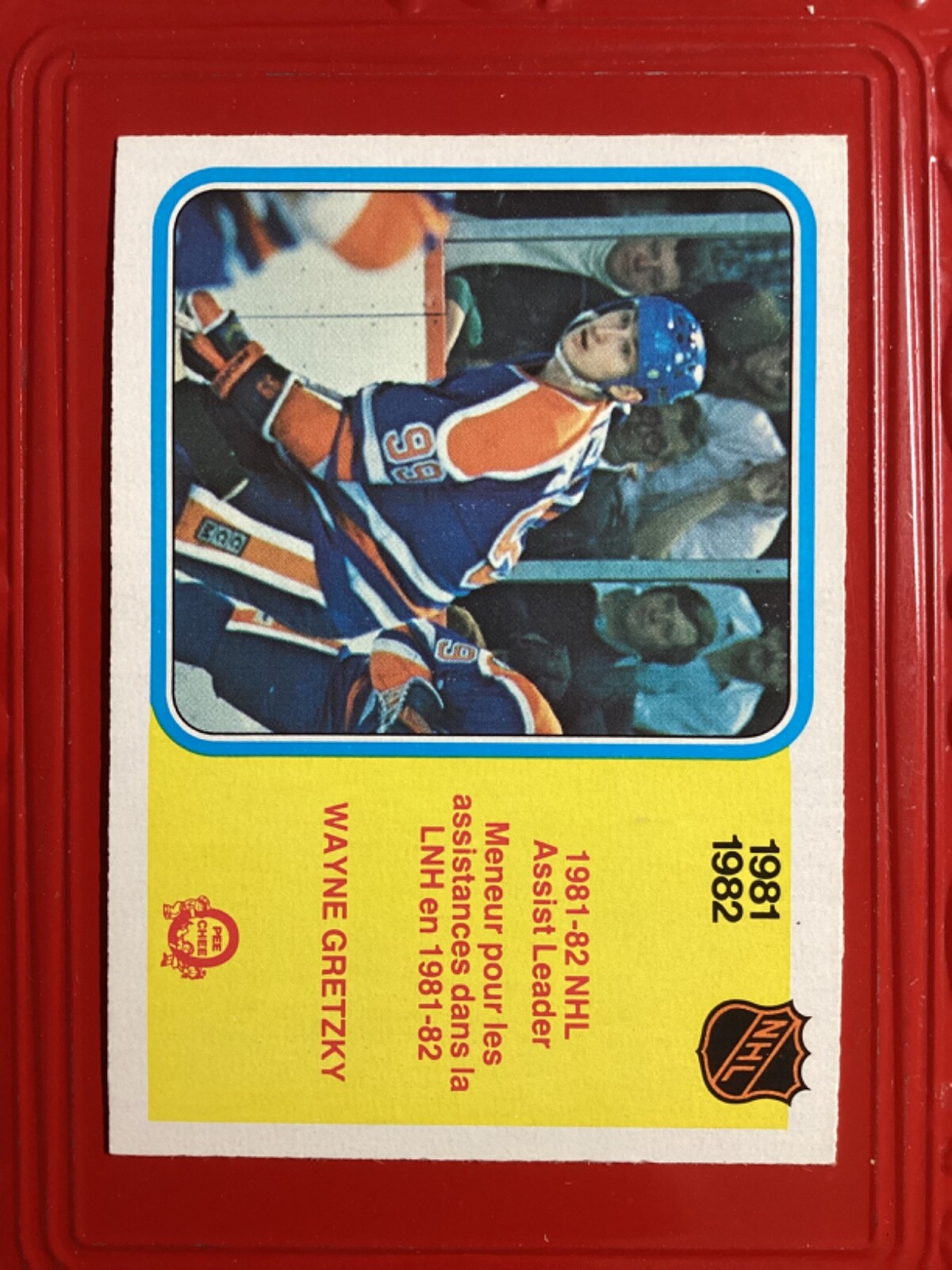 WAYNE GRETZKY 82-83 O-PEE-CHEE #240 Assist Leader OPC Very
