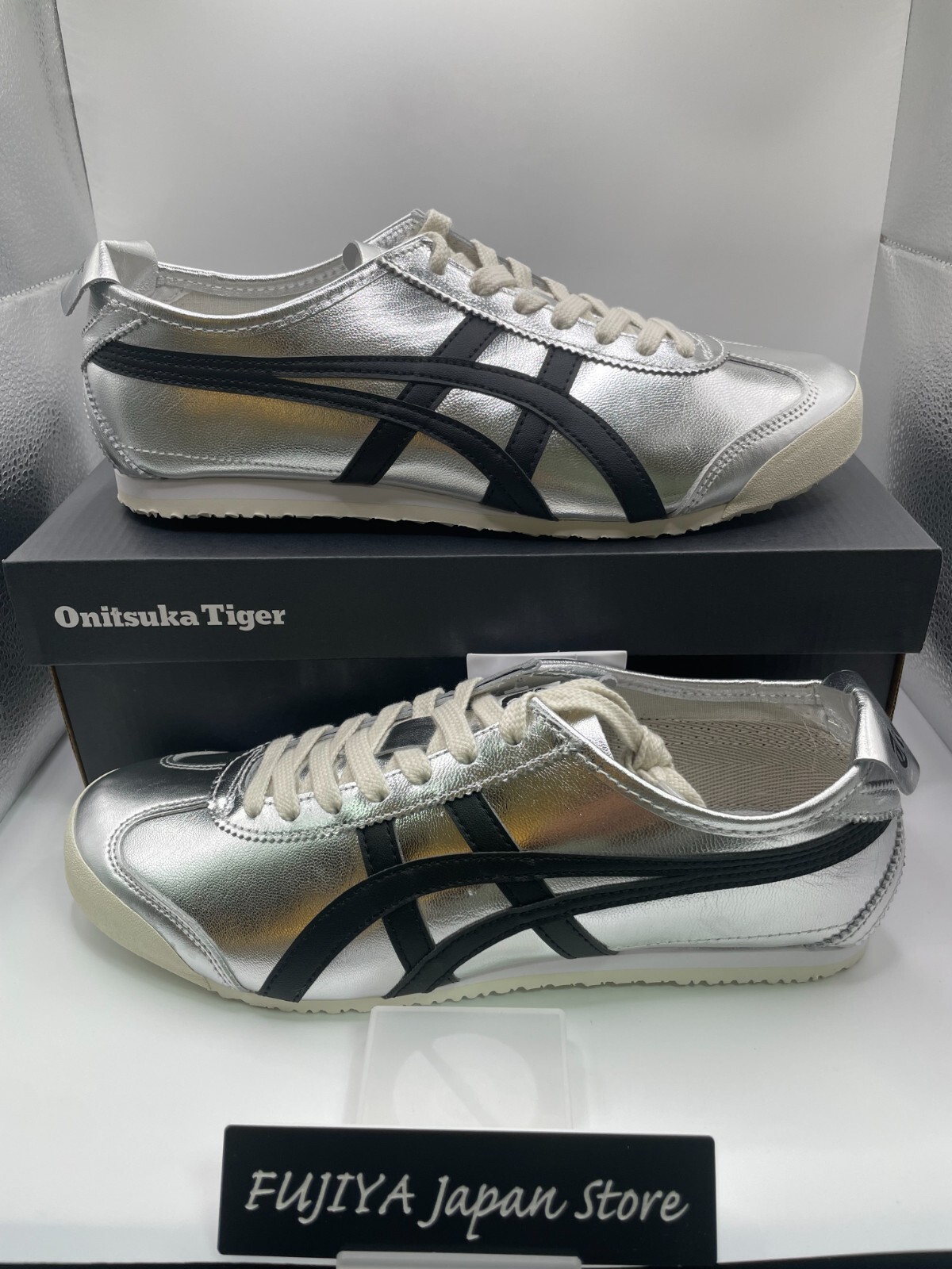 Onitsuka Tiger MEXICO 66 Unisex 1183B566 020 PURE SILVER Onitsuka Tiger MEXICO 66 Unisex 1183B566 020 PURE SILVER