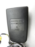 Mercedes C218 CLS 350 11-14 Coupe Gurtschloss Links Hinten Mercedes C218 CLS 350 11-14 25.01.2011 A2128601969... Vorschau 2
