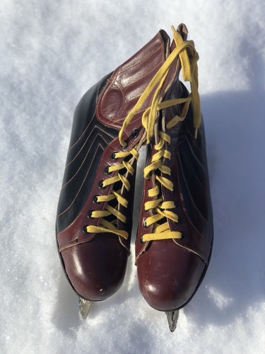 Vintage Old Hockey Leather Skates, Ice Hockey Skates Men’s Size 12 Made Canada