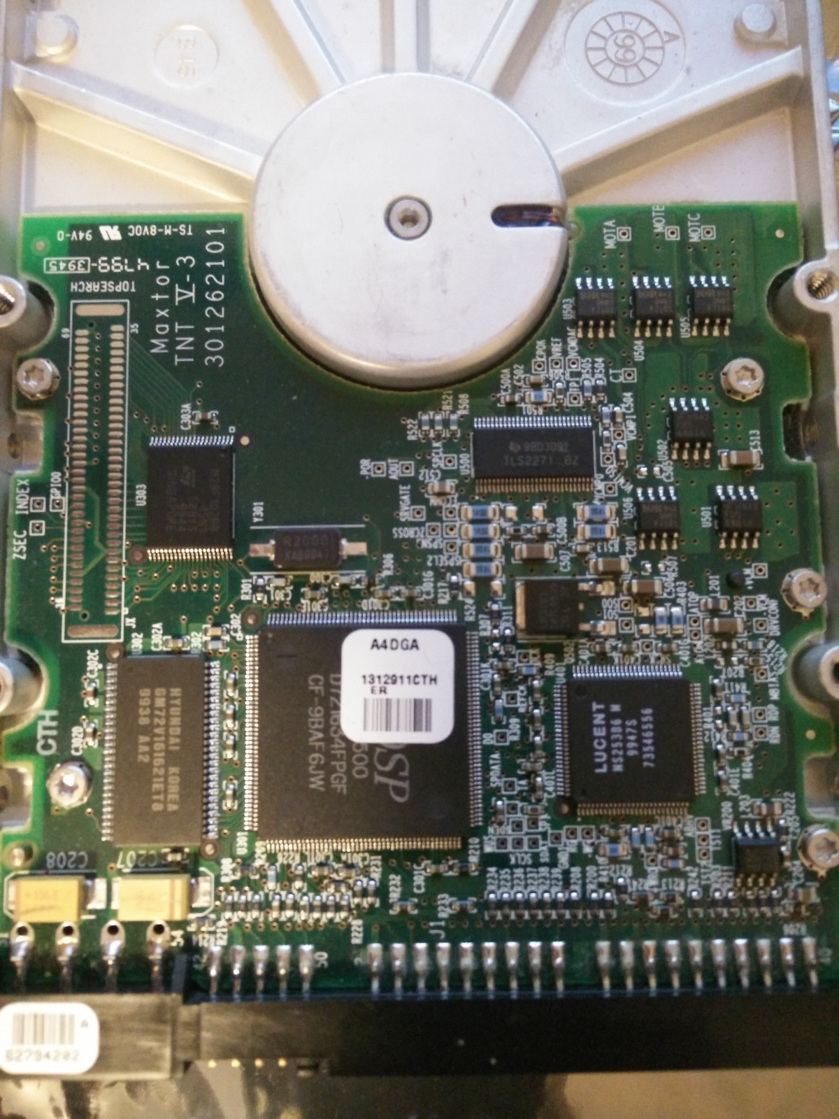 Maxtor 91361U3 FA520S60 KMBE JAN 2000 SINGAPORE 301262101 13A,11A,54A 00057TMR