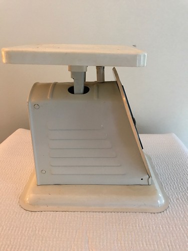 Vintage American Family Kitchen Scale 25 Lbs. Off White -Cool!