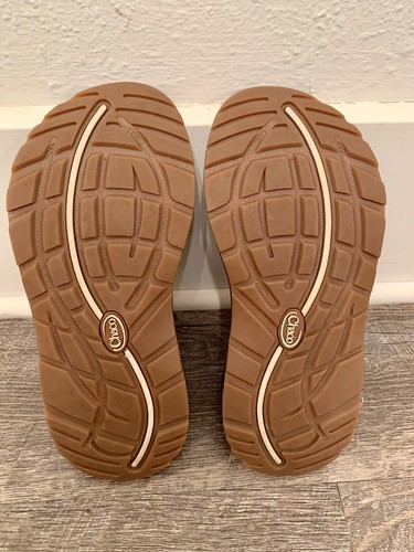 chaco askew angora