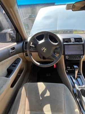 image 4 of interior
