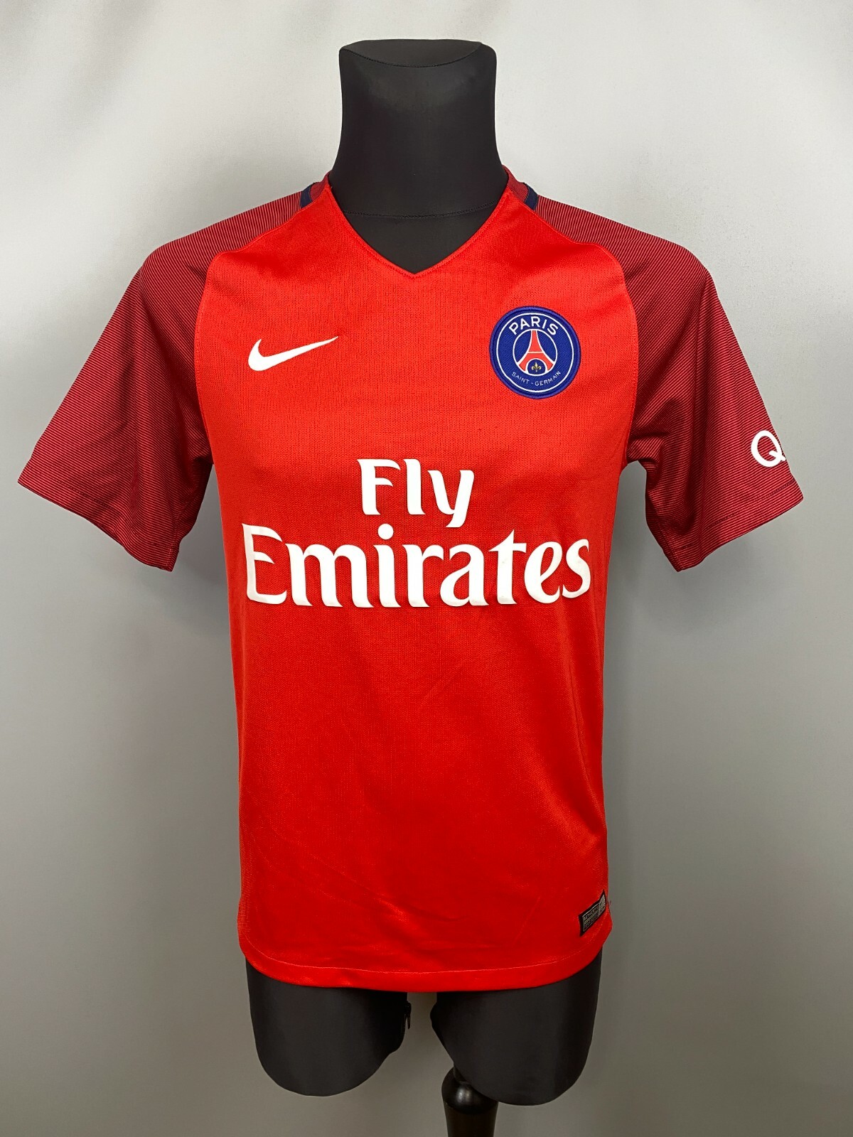 【10s_Archive】NIKE PSG Shirt Lavezzi Red 2012-13 Paris Saint-Germain Away Shirt Lavezzi #11 - 5/10 - (M)