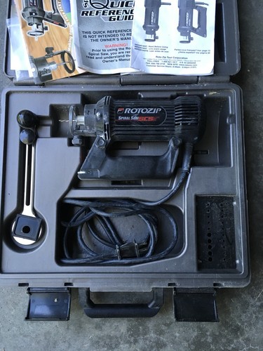 RotoZip Spiral Saw SCS01 With Plastic Case & Manuals