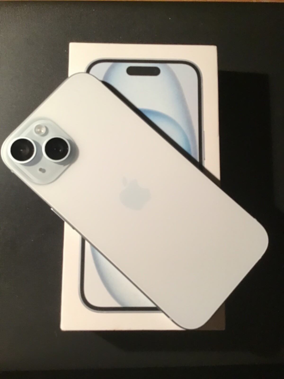 Apple iPhone 15 Unlocked Light Blue | 128 GB | 5G | 48MP