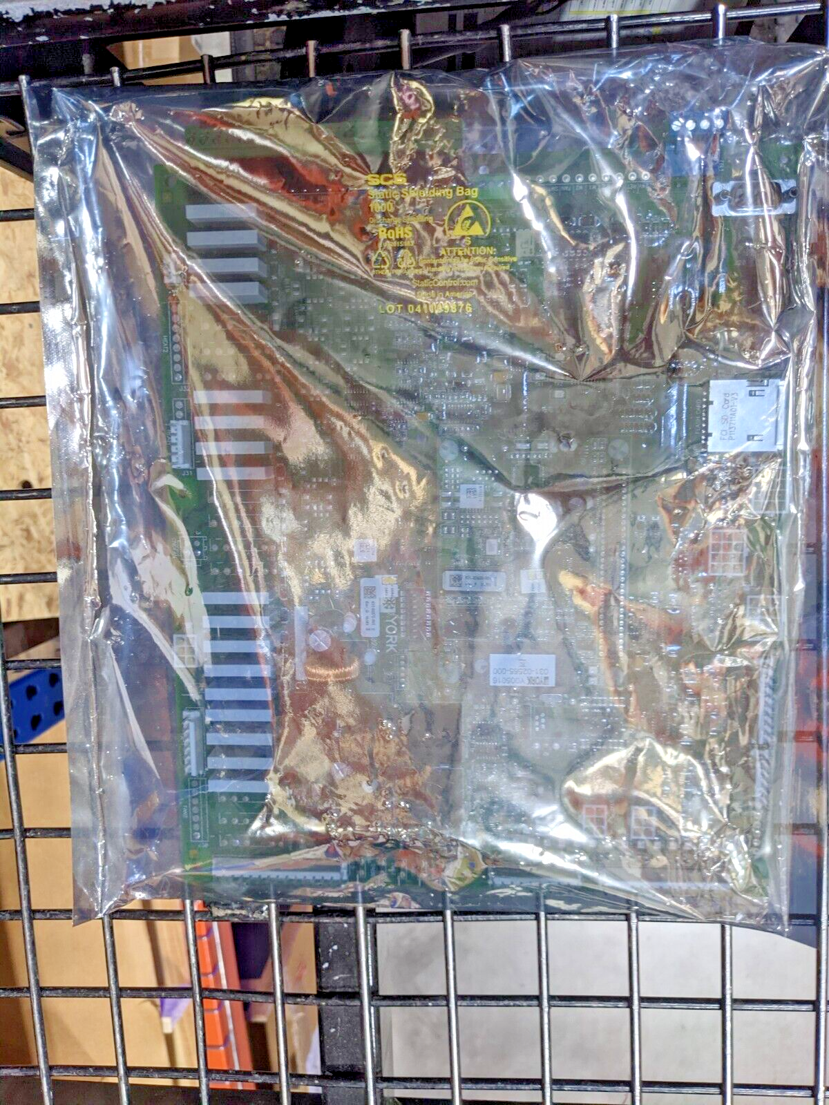 York 331-02875-101 IPU/I/O Board Assembly 031-02875-001 031