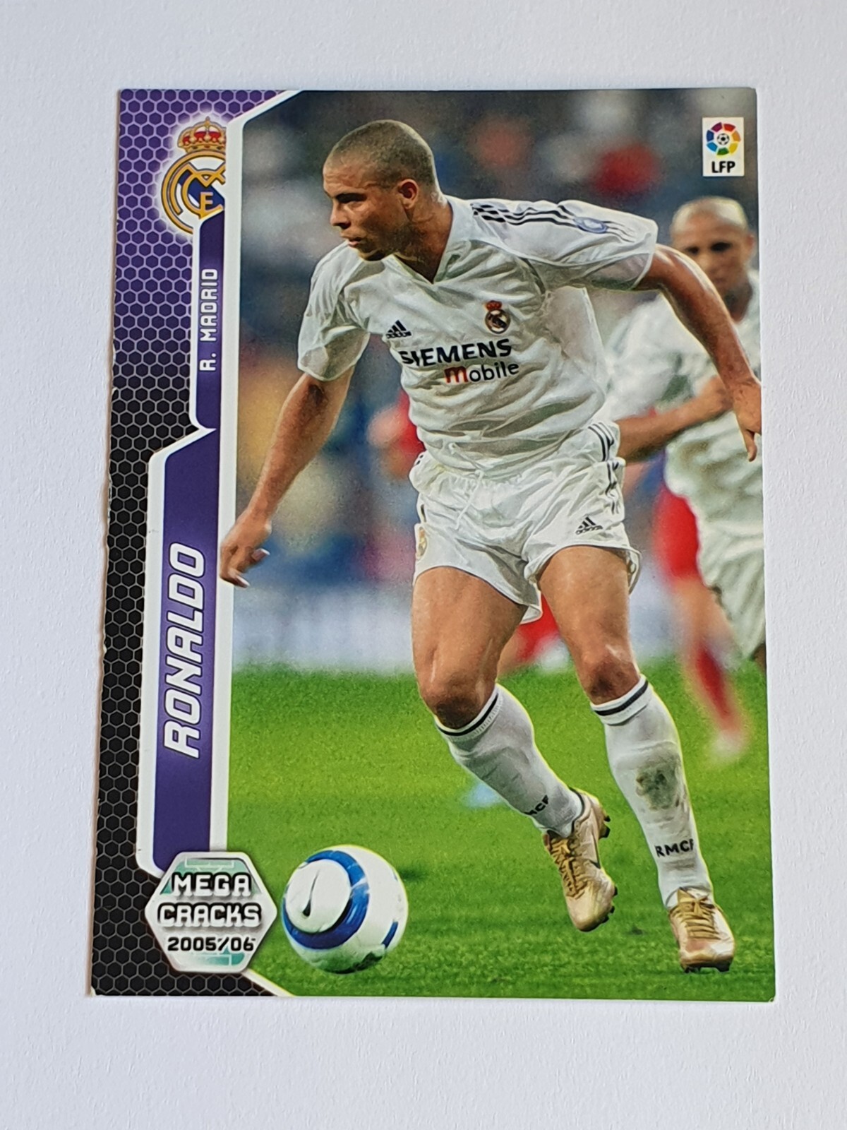 Ronaldo Nazario #198 Real Madrid La Liga Panini Megacracks Ronaldo Nazario #198 Real Madrid La Liga Panini Megacracks