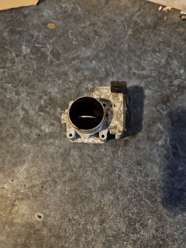 Boitier Papillon Kia Sorento 351002f000