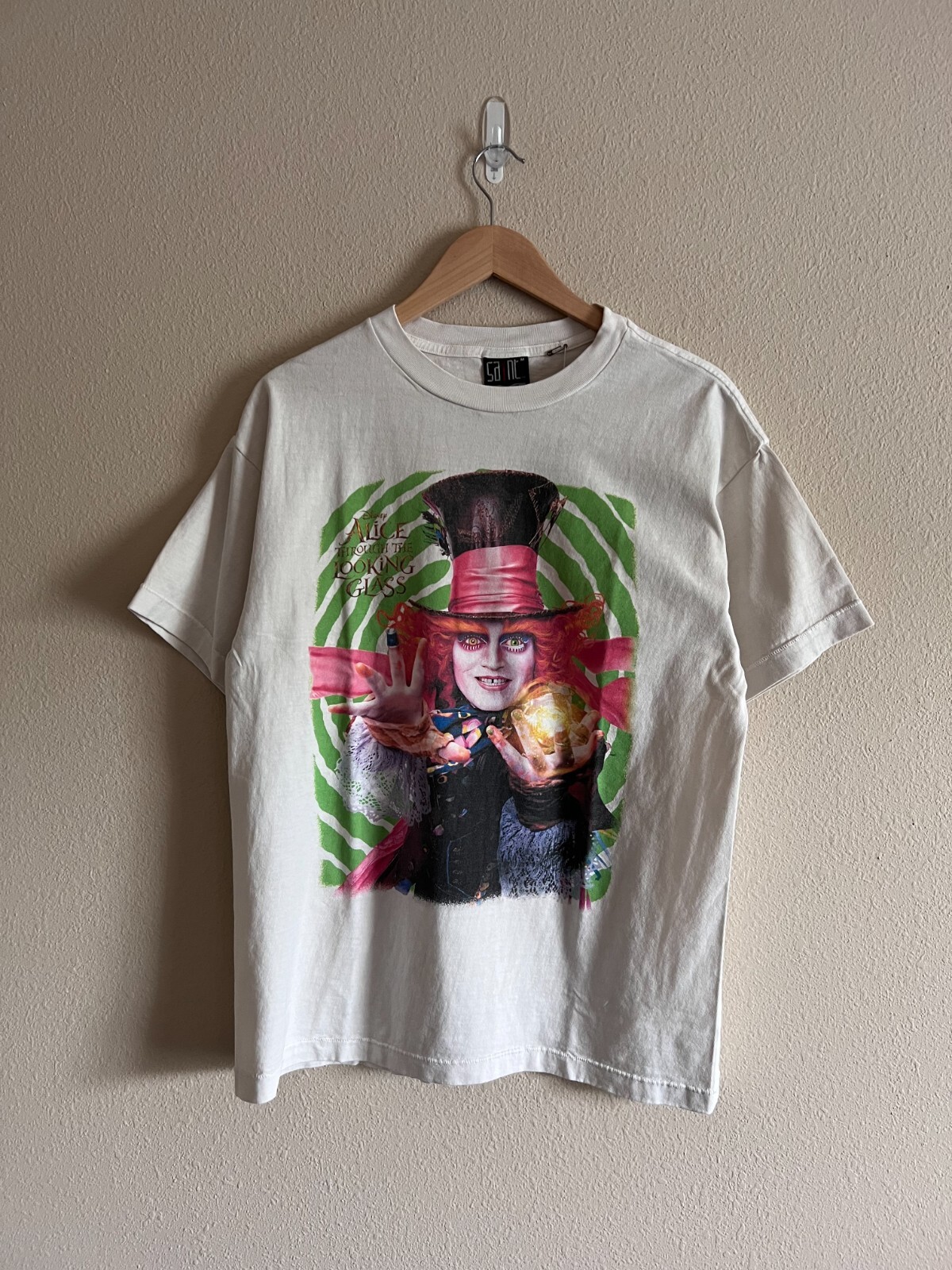 【SAINT Mxxxxxx】× DISNEY SS T-SHIRT MAD HATTER /要在庫確認 Saint Michael x Disney Mad Hatter Tee - Size Medium - White