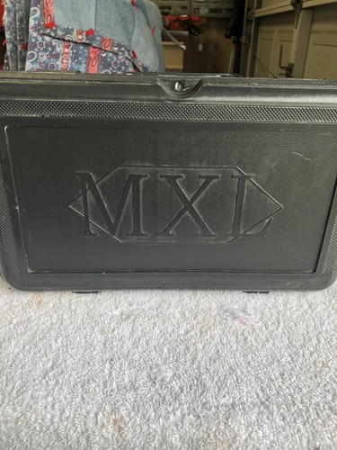 MXL 990 Condenser Microphone With Case