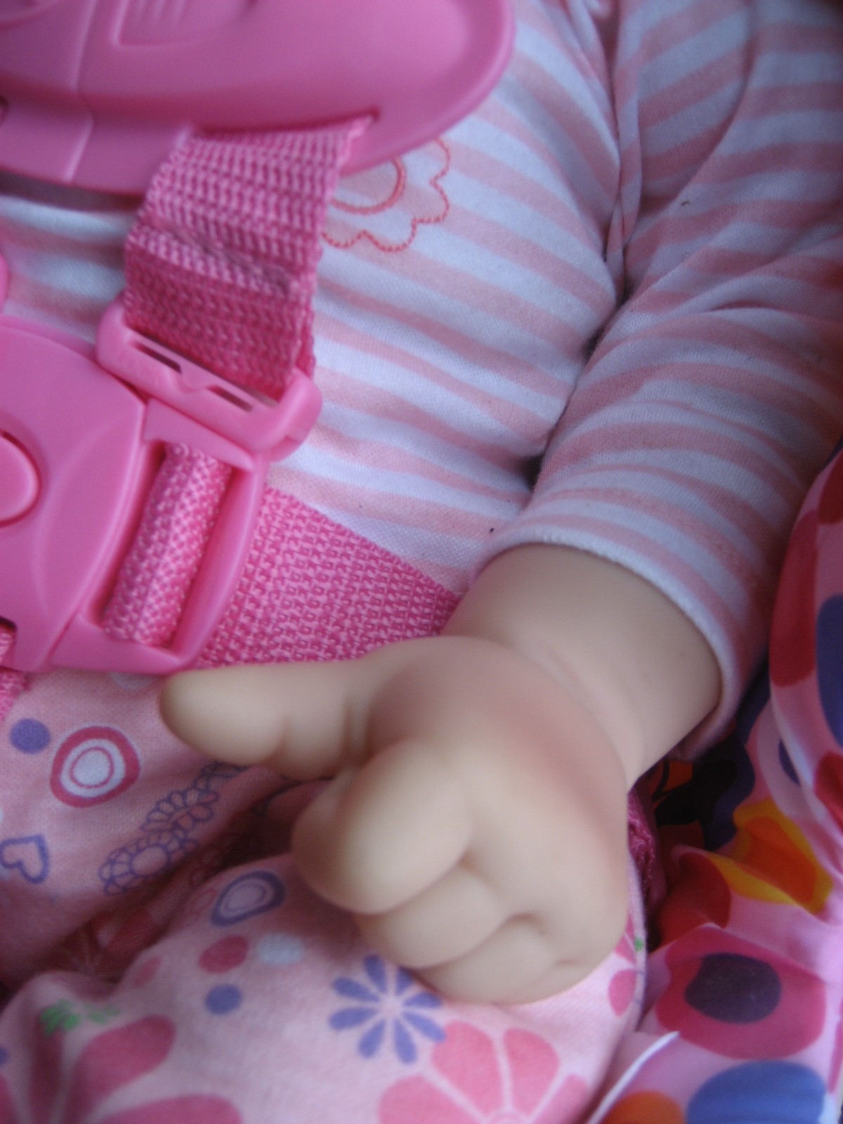 1999 Lee Middleton Reva Schick BABY DOLL + JOOVY DOLL CARRIER + 6 OUTFITS