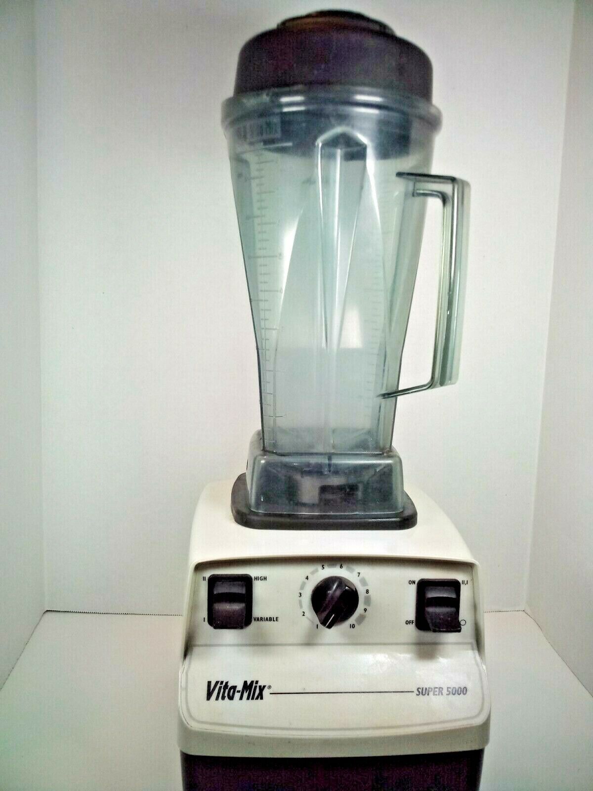 Vitamix Super 5000 VM0103 White Total Nutrition Center Vitamix Super 5000 VM0103 White Total Nutrition Center