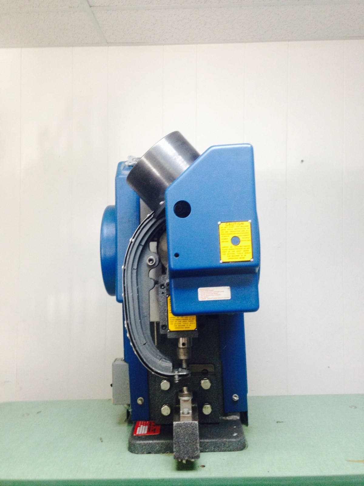 Siegal / Stimpson Automatic Grommet Machine